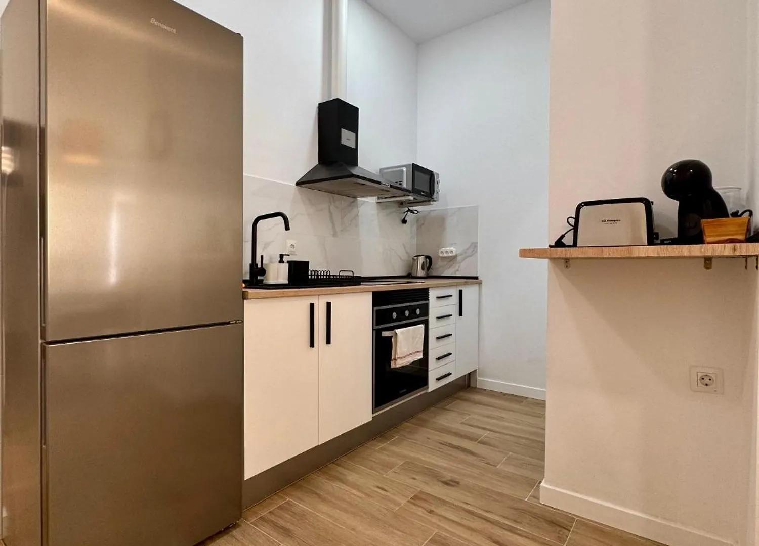 Apartamento Puesta De Sol Málaga 0*,  Spagna